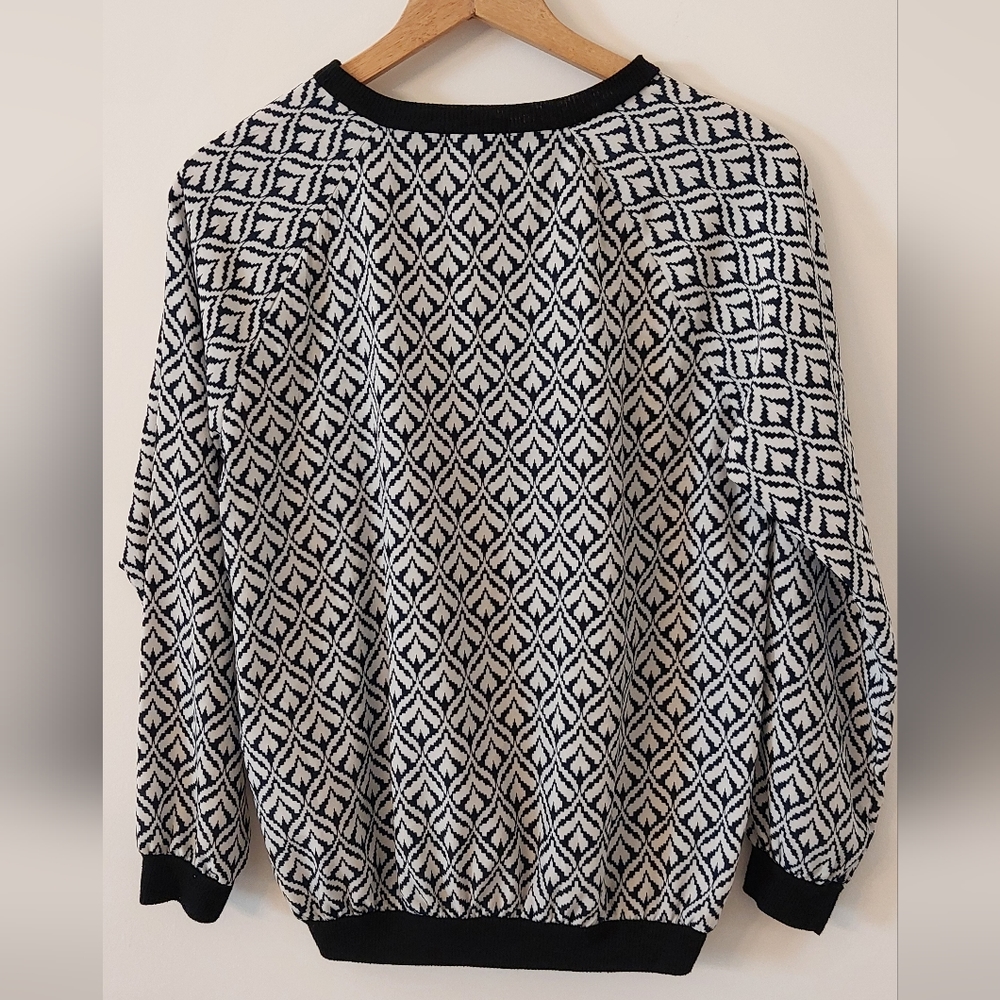 Timing Medium Black and White Long Sleeve Blouse
